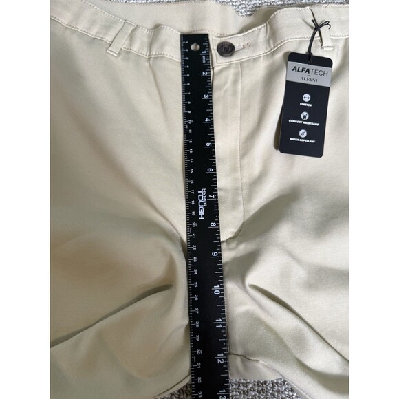 NWT Alfani Alfatech Khaki Chinos Men’s 38x30 Stretch Fit Water Repellant - Picture 4 of 6